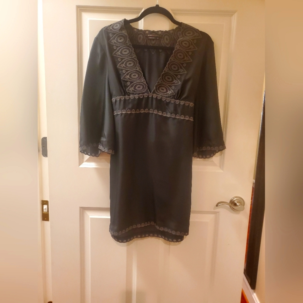 BCBG MAXAZRIA DRESS LIKE NEW!